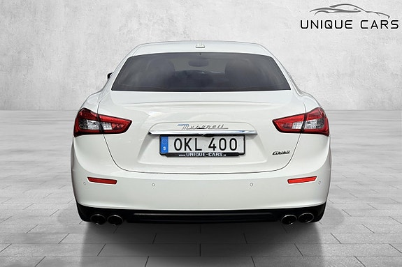 Maserati Ghibli 4 of 5