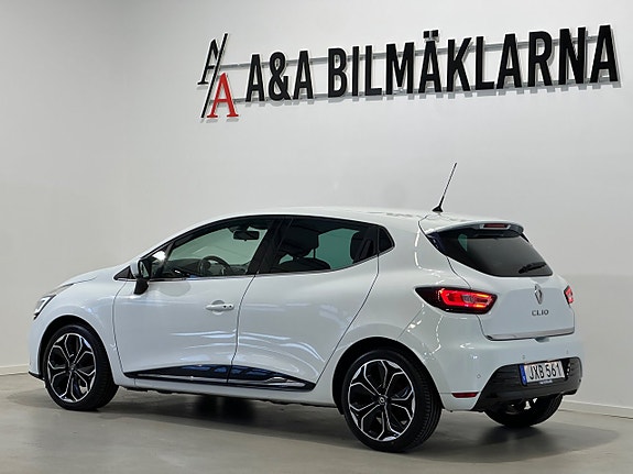 Renault Clio 6 of 19