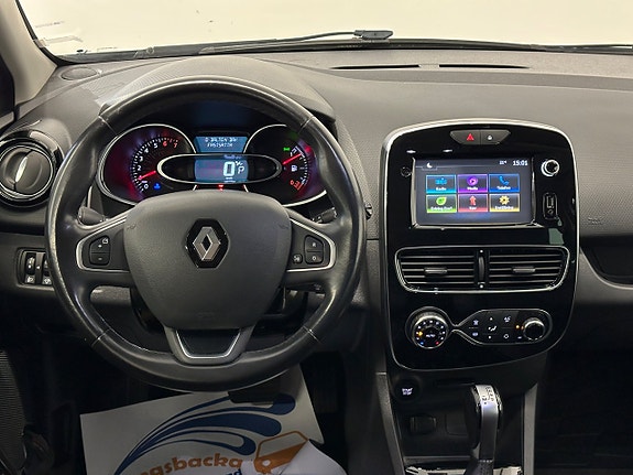 Renault Clio 11 of 19