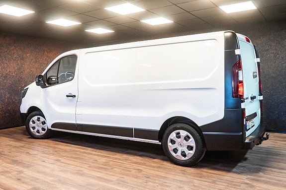 Renault Trafic 8 of 26