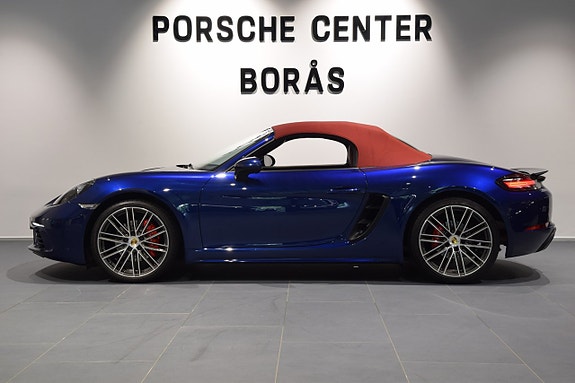 Porsche 718 Boxster S 2 of 5