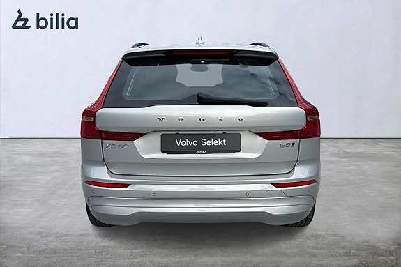 Volvo XC60 5 of 22