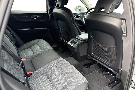 Volvo XC60 9 of 22