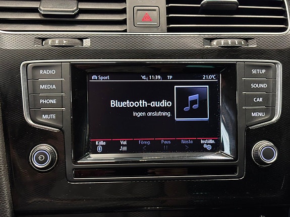 Volkswagen Golf I 22 of 26