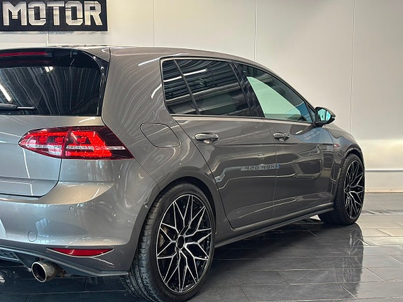 Volkswagen Golf I 8 of 26