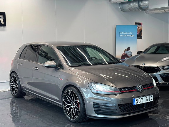 Volkswagen Golf I 4 of 26