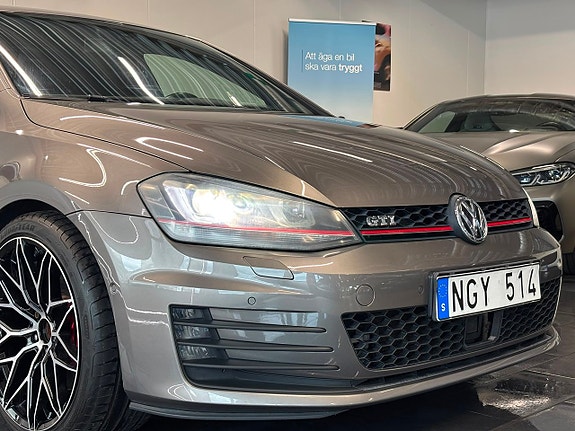 Volkswagen Golf I 5 of 26