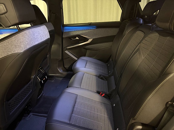 Peugeot 5008 8 of 19