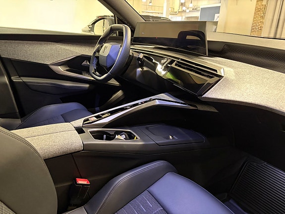 Peugeot 5008 12 of 19