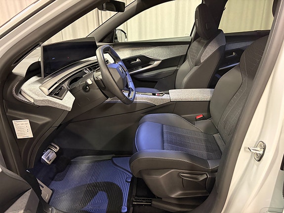 Peugeot 5008 10 of 19