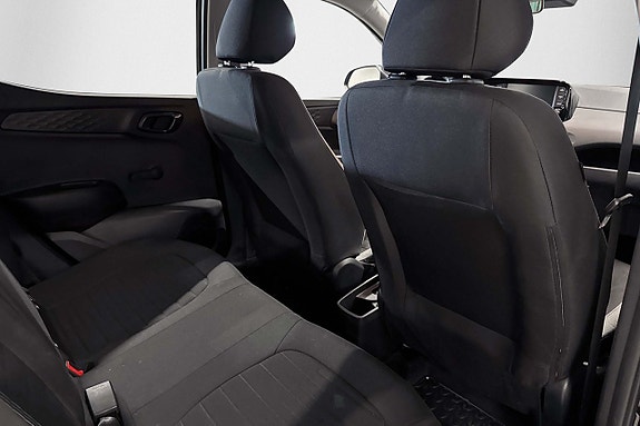 Hyundai i10 13 of 24
