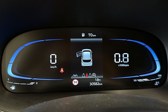 Hyundai i10 20 of 24