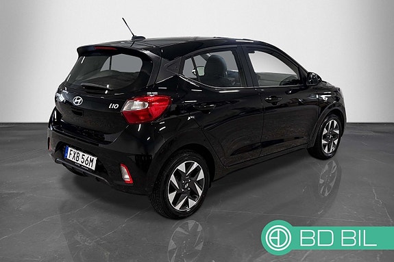 Hyundai i10 4 of 24