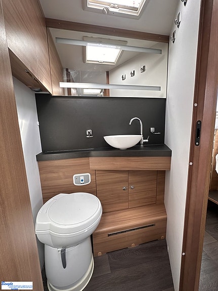 Adria Coral 670 SC | EP STÖDBEN | ALDE | SOLCELL 14 of 20