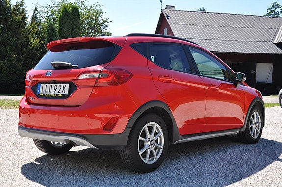 Ford Fiesta 5 of 5