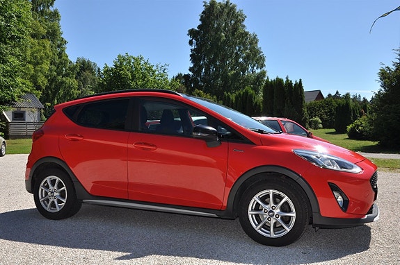 Ford Fiesta 4 of 5