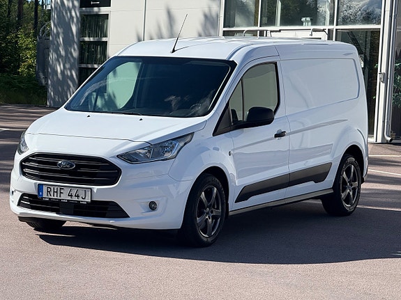 Ford Transit Connect 2 of 5