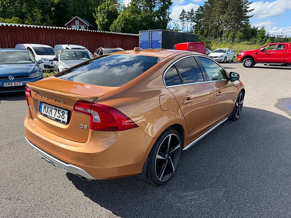 Volvo S60 5 of 5
