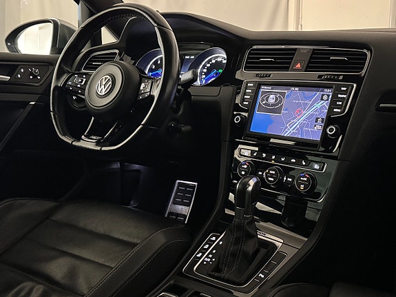 Volkswagen Golf I 21 of 21