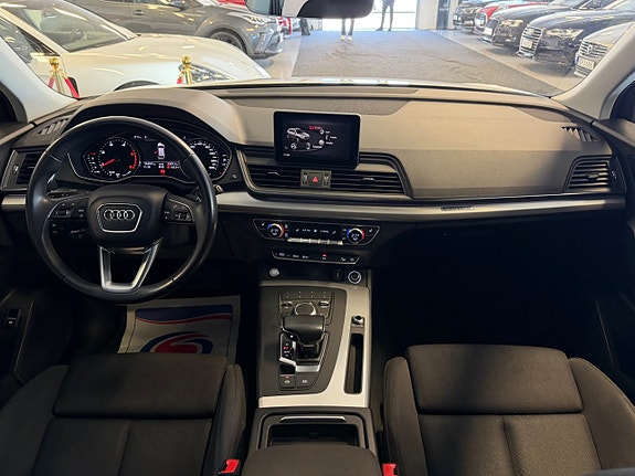 Audi Q5 22 of 30