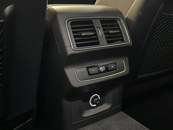 Audi Q5 20 of 30