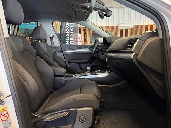 Audi Q5 10 of 30
