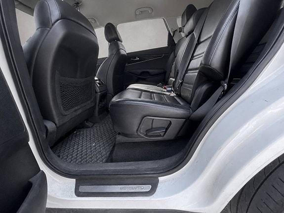 Kia Sorento 7 of 10