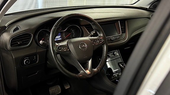 Opel Grandland X 13 of 22