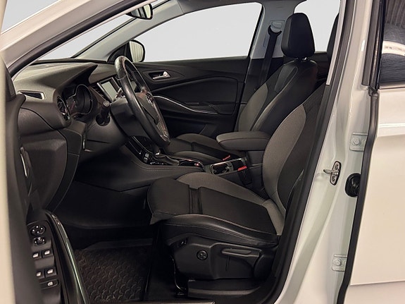 Opel Grandland X 10 of 22