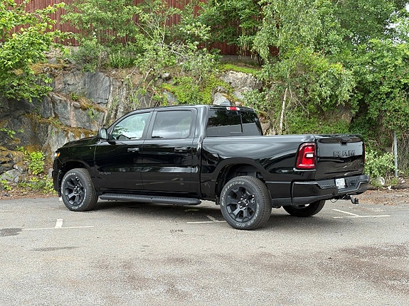 Dodge RAM 1500 5 of 5