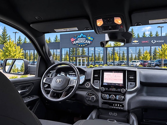 Dodge RAM 1500 9 of 18