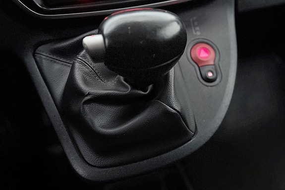 Renault Kangoo Maxi 24 of 25