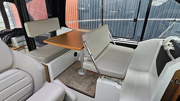 Jeanneau Merry Fisher 895 Cruiser -21 utt -22 mkt extra utr 7 of 12