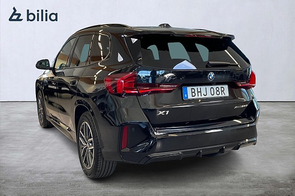 BMW X1 2 of 19