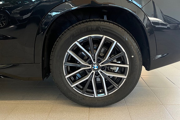 BMW X1 14 of 19