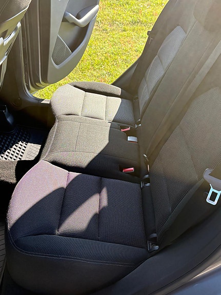 Mercedes-Benz B200 6 of 8
