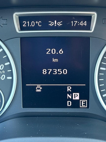 Mercedes-Benz B200 8 of 8