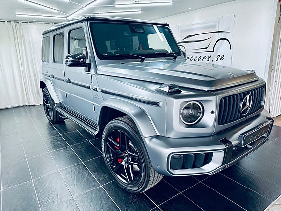Mercedes-Benz G63 2 of 30