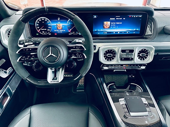 Mercedes-Benz G63 13 of 30