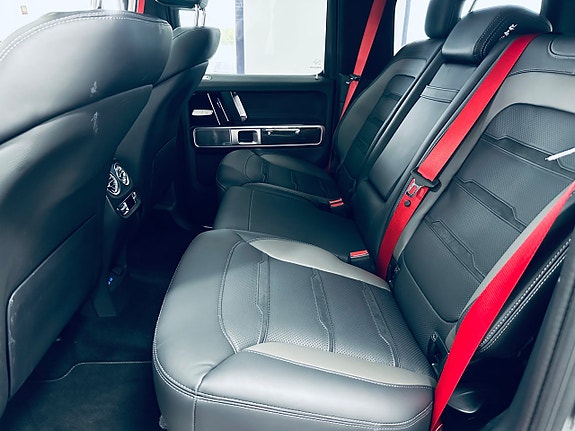 Mercedes-Benz G63 19 of 30