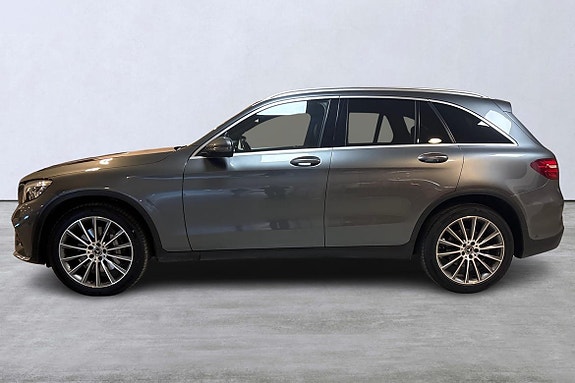 Mercedes-Benz GLC250 d 2 of 5