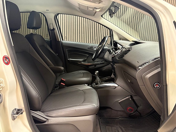 Ford Ecosport 11 of 14