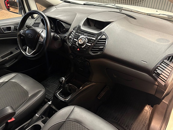 Ford Ecosport 9 of 14