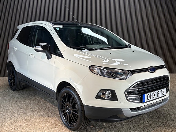 Ford Ecosport 3 of 5