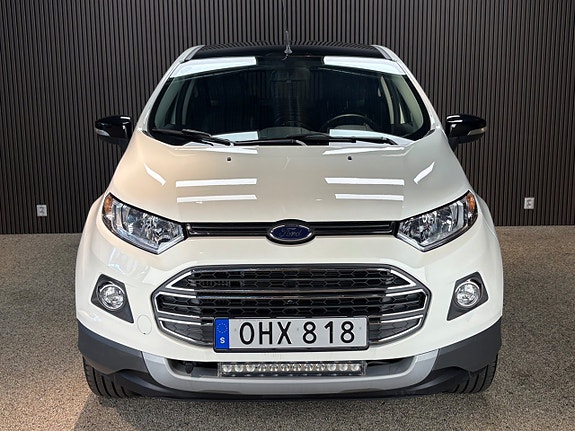Ford Ecosport 2 of 5
