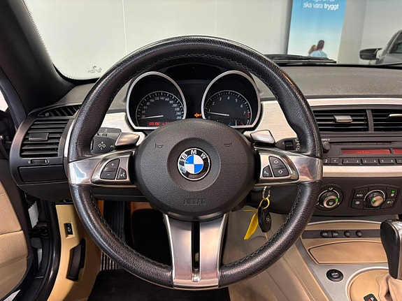 BMW Z4 17 of 26
