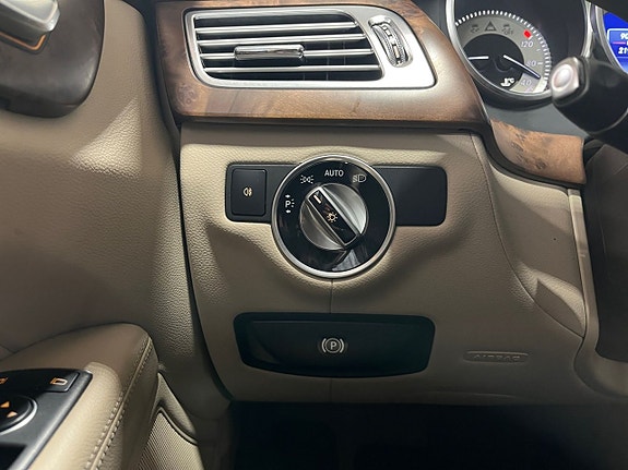Mercedes-Benz CLS220 d 13 of 25