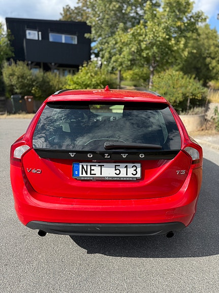 Volvo V60 6 of 20