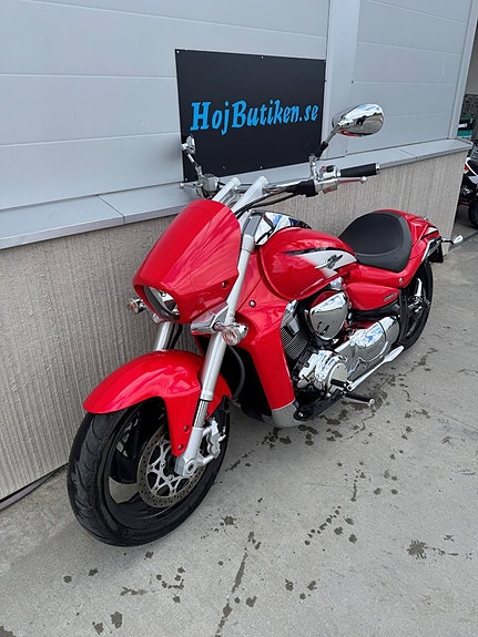 Suzuki M 1800 5 of 7