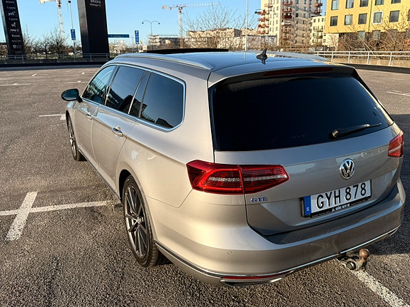 Volkswagen Passat 4 of 5